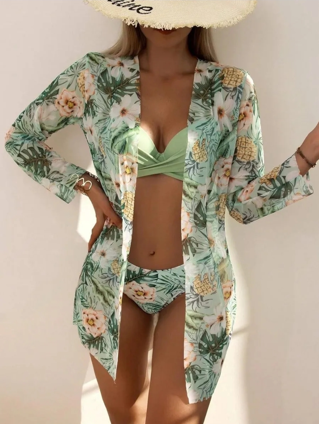 Conjunto Saída de Praia Quimono + Biquini Florido R$135,02